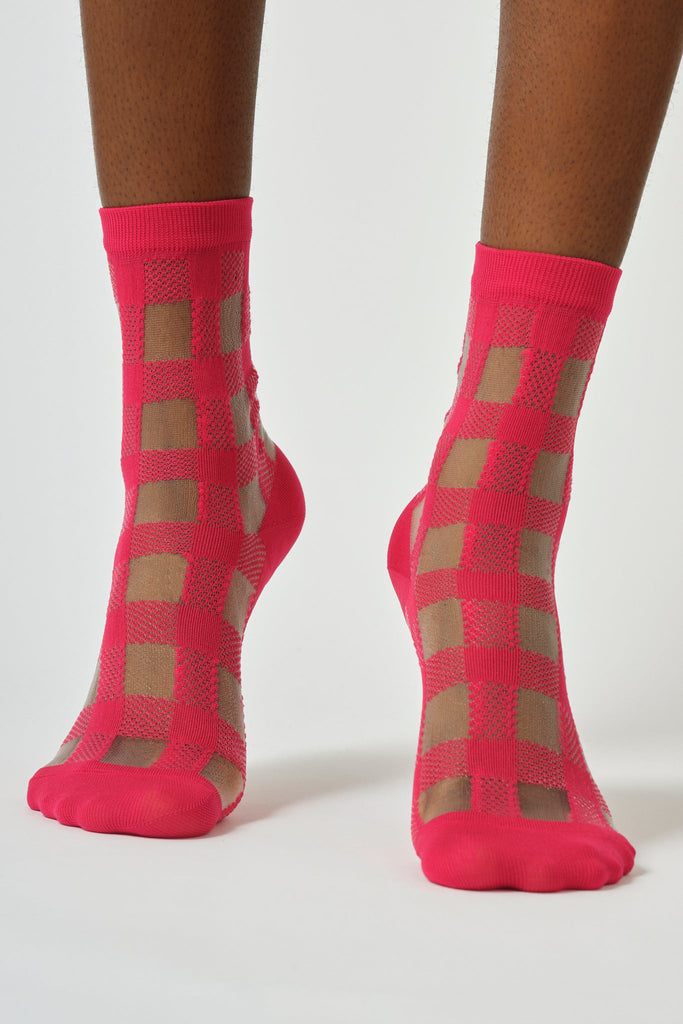 Pink sheer gingham check socks_2