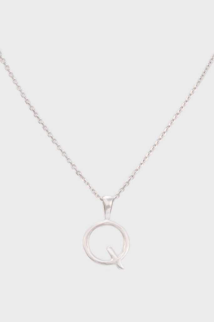 Charm necklace - Silver name initial letter 'Q'_1