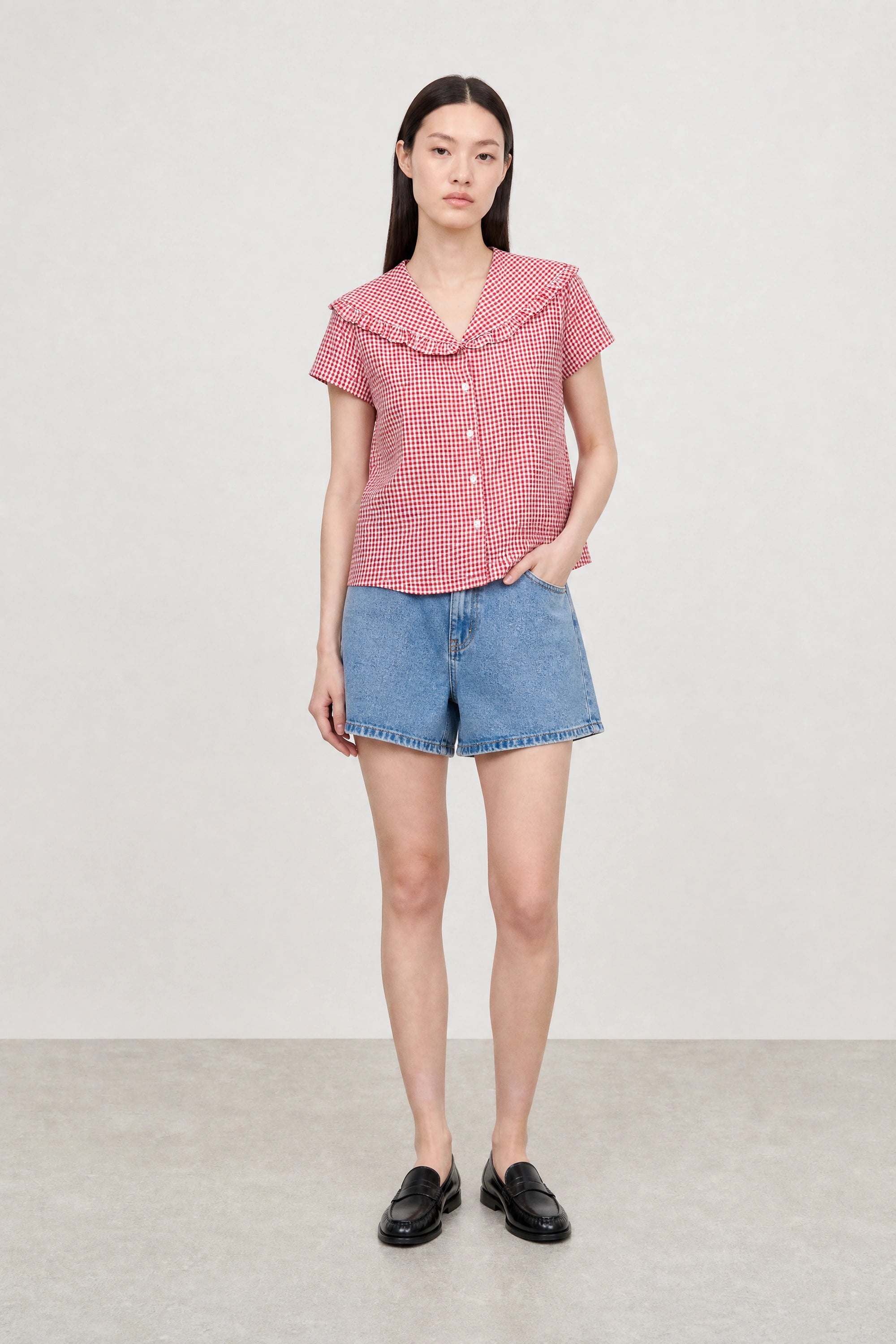 Red gingham ruffle trim giant collar short sleeved shirt_4