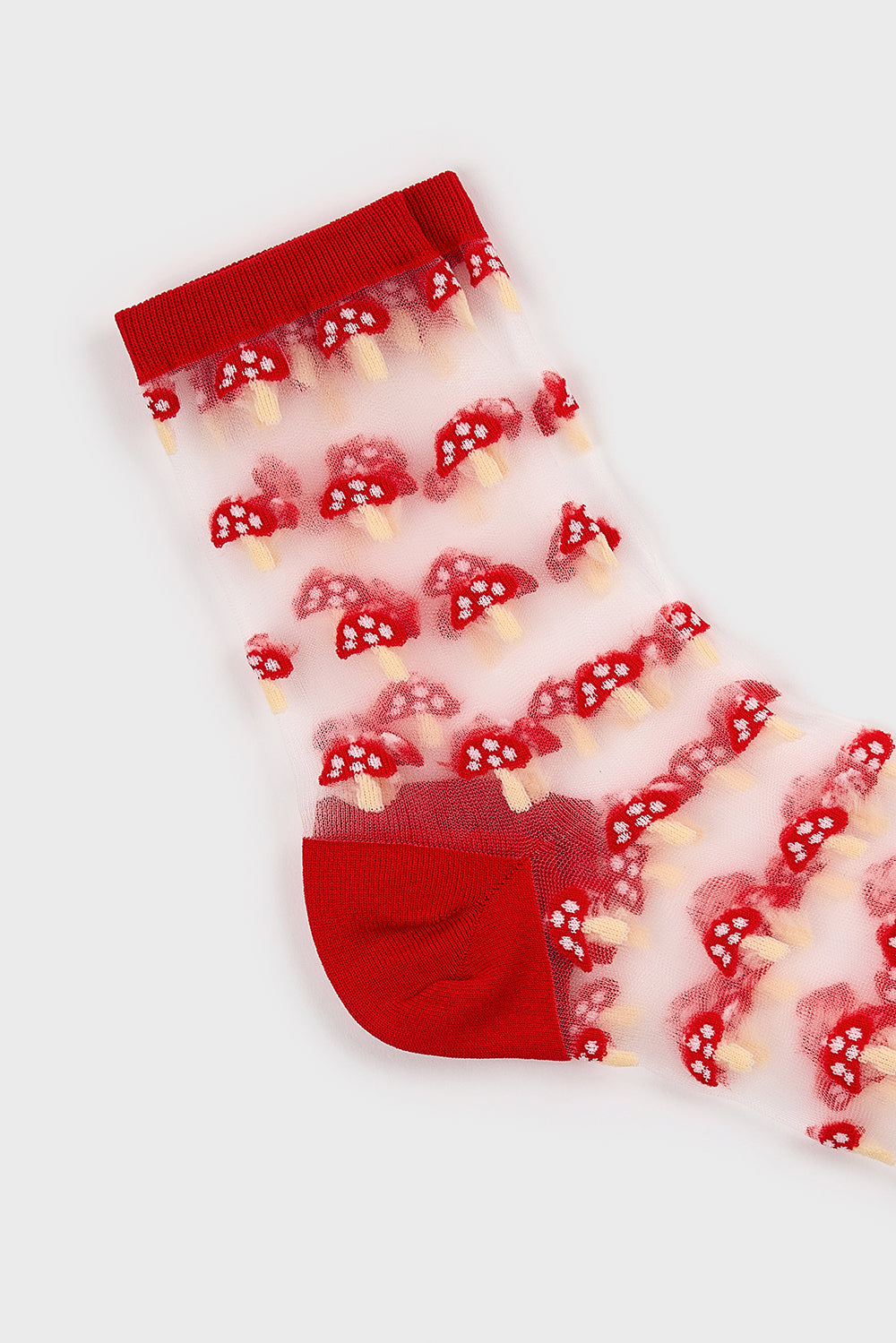 Red sheer mushroom socks_3