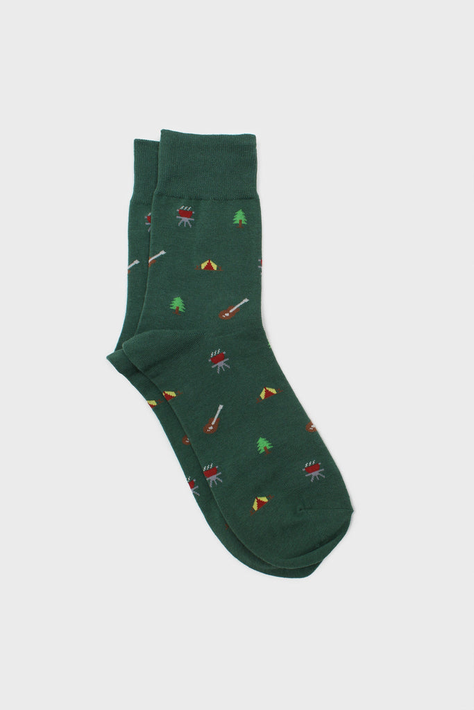 Green camp out socks_1