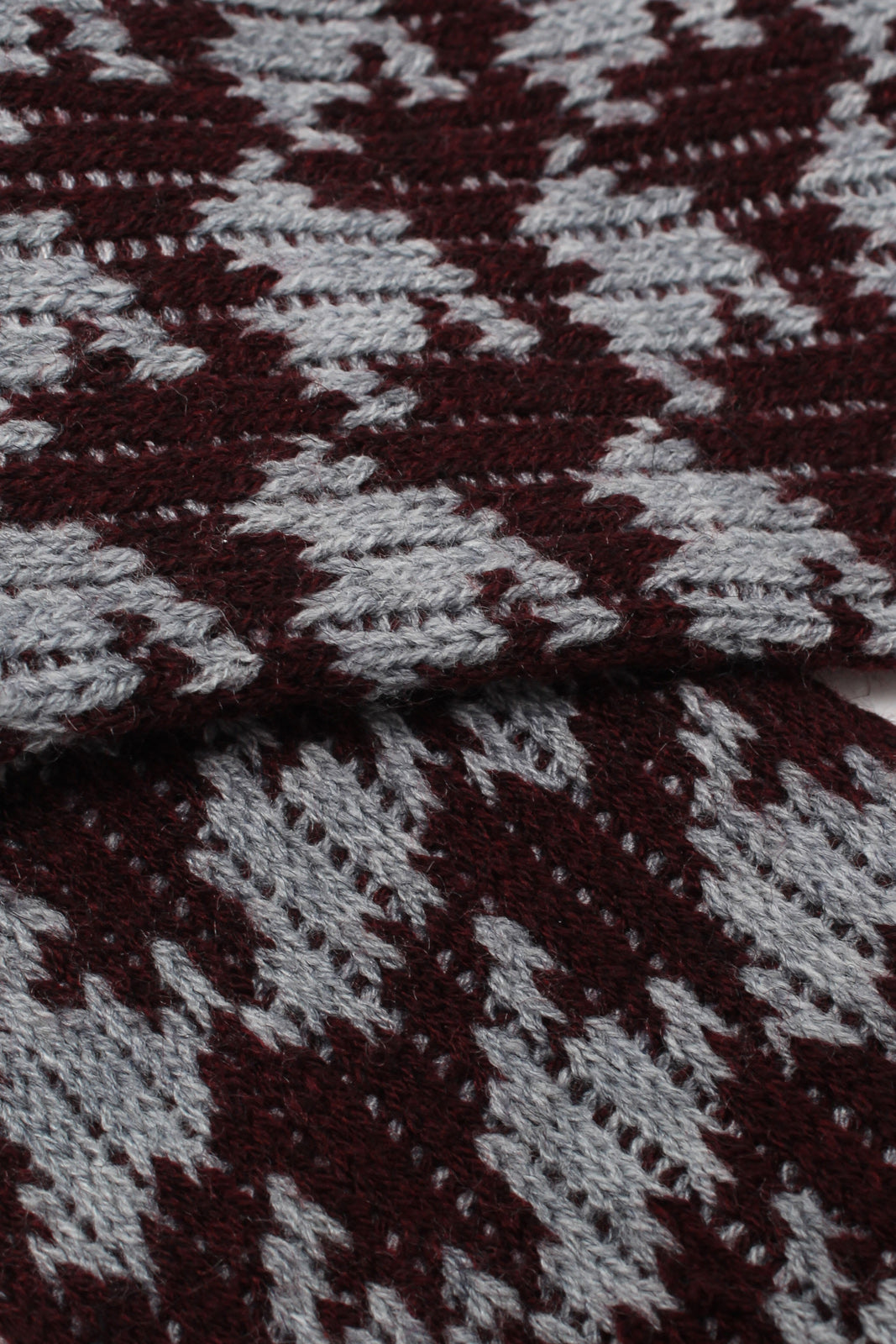 Burgundy and grey wool blend houndstooth socks_2