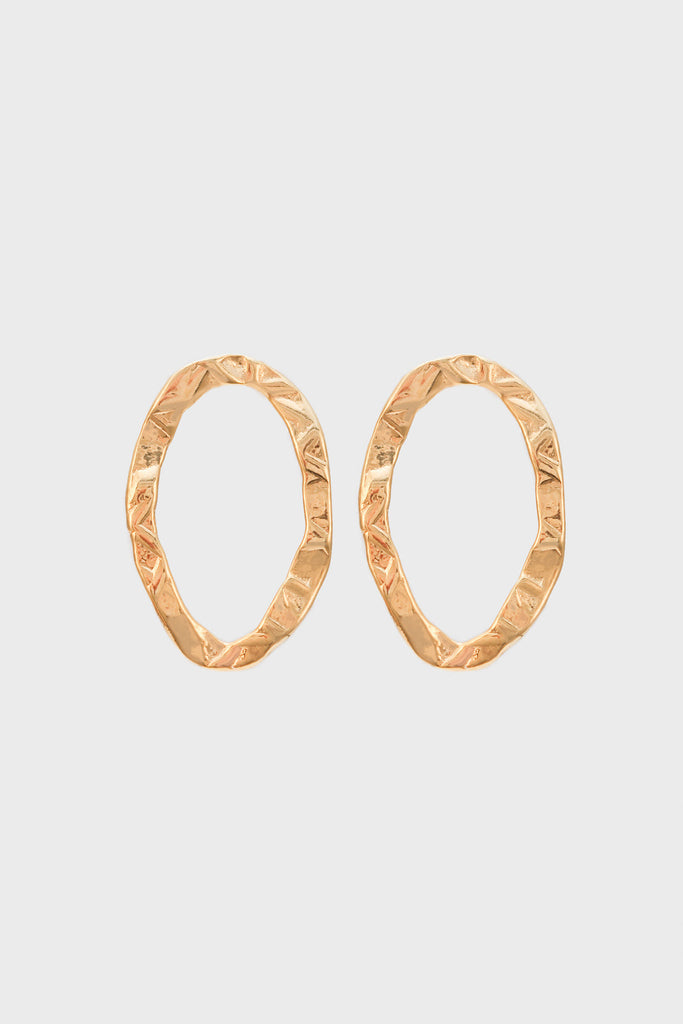 Gold flat hammered oval earrings_1