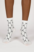 White and black ribbon and dots socks_2