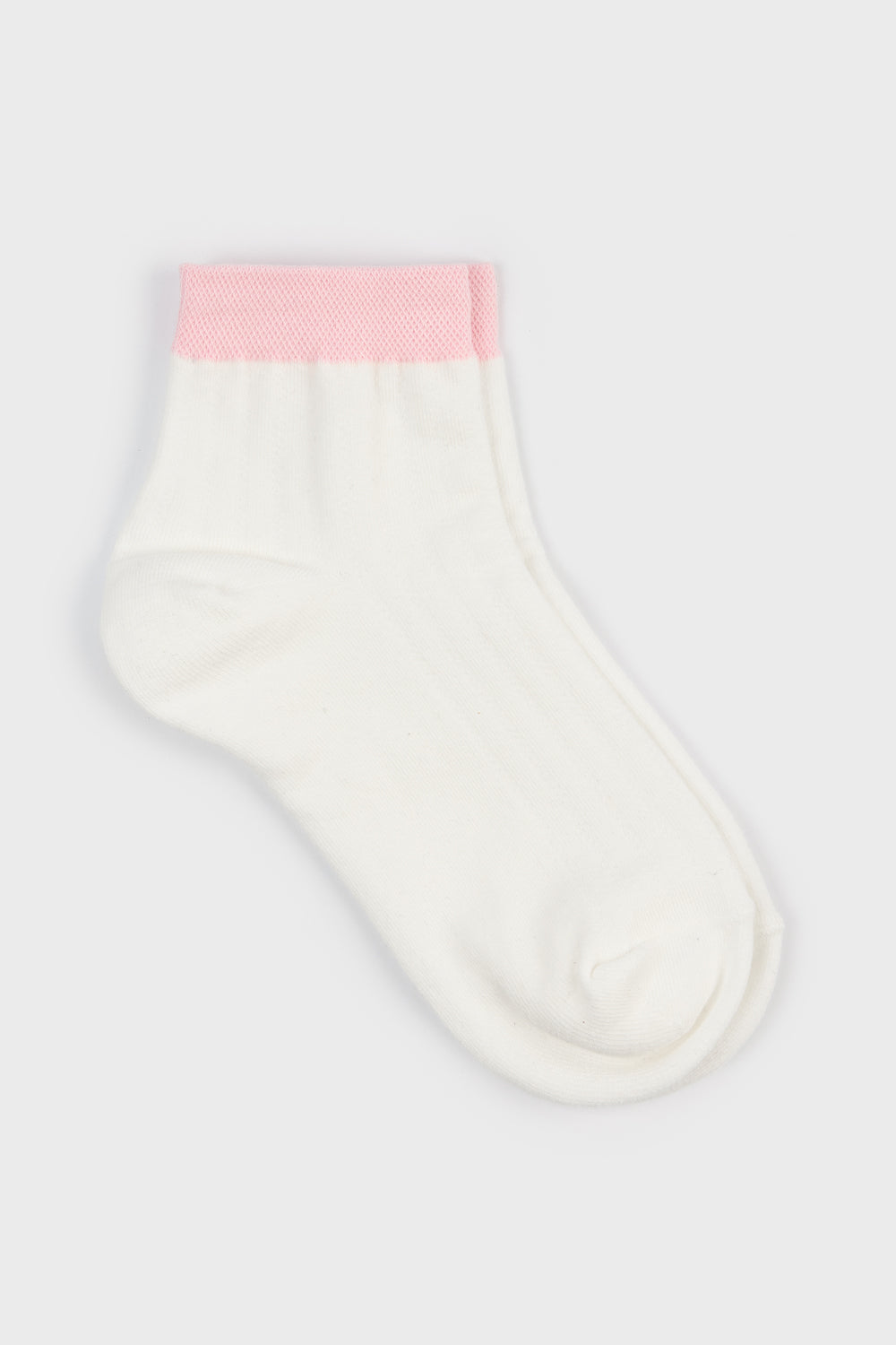 White and pink contrast trim ankle socks_3