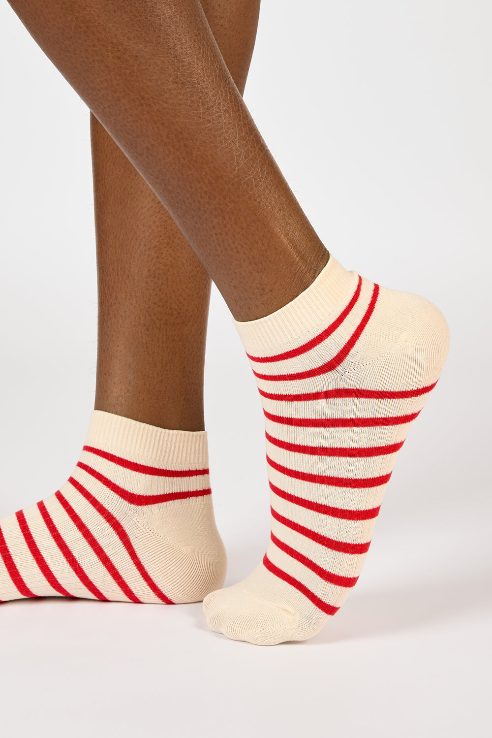 White and red striped ankle socks_1