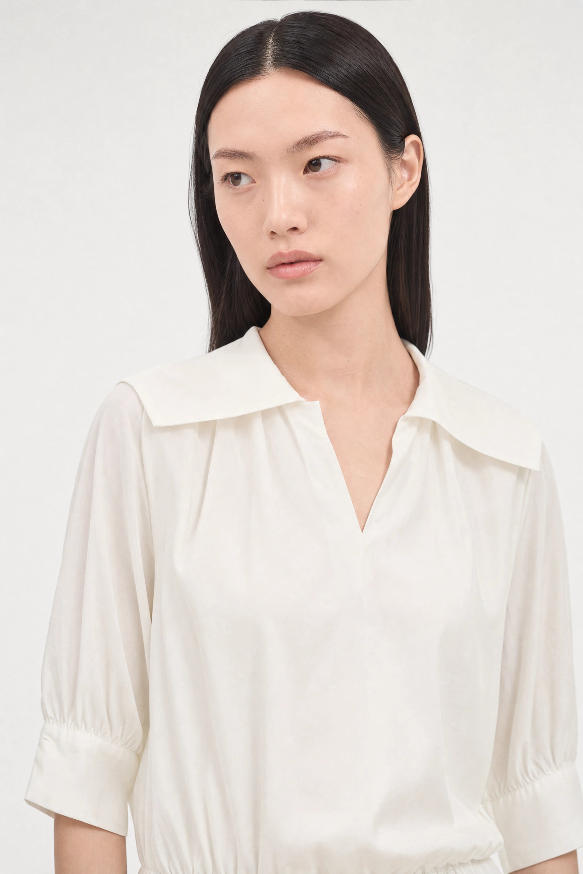 White blue giant collar drawstring hem blouse_3