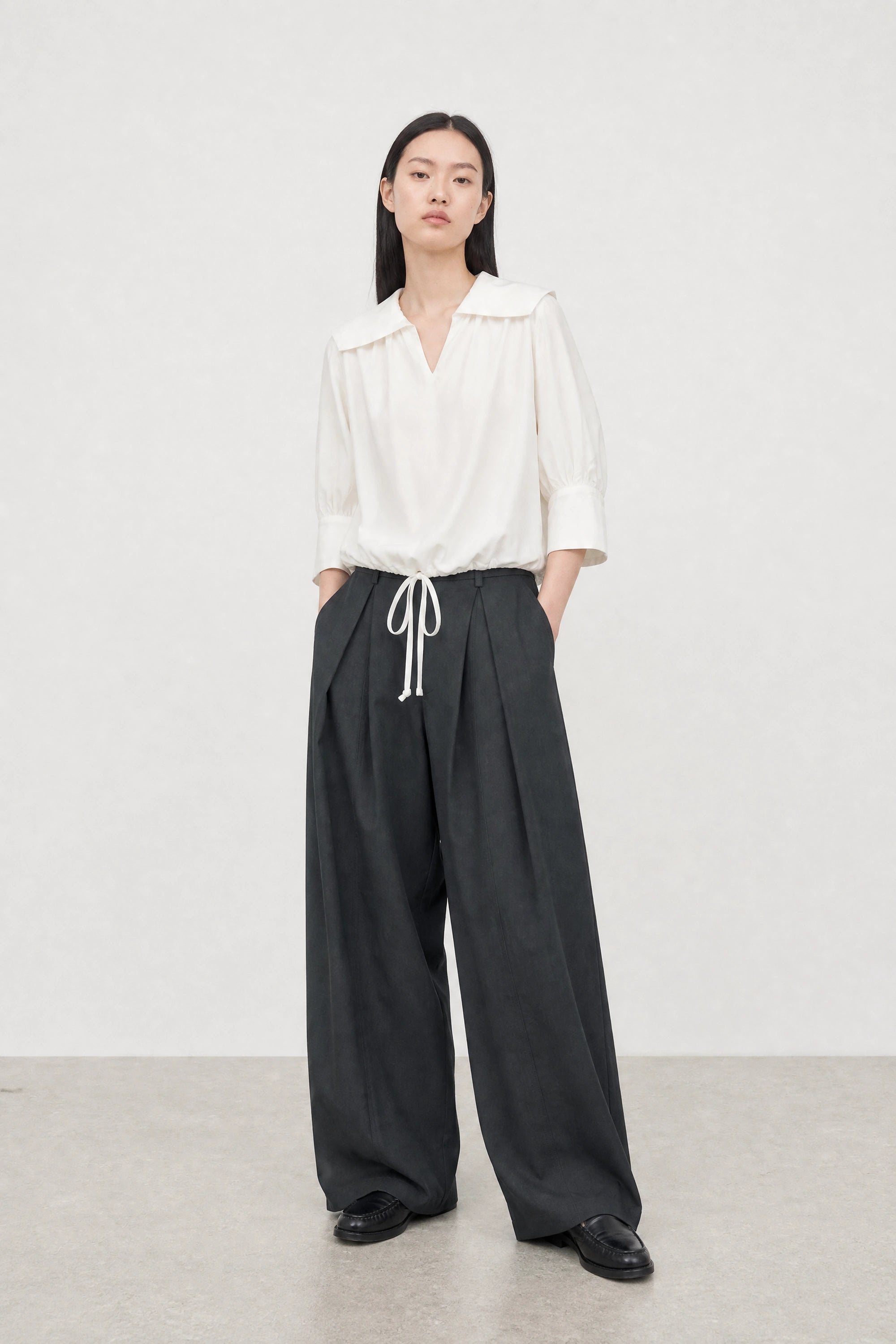 White blue giant collar drawstring hem blouse_4