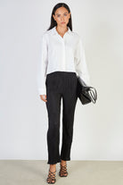 White box pleat back shirt_5