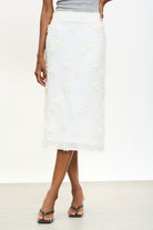 White textured floral skirt_1