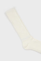 White thin ribbed long cashmere blend socks_2