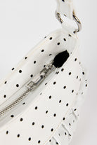 White tiny polka dot ruched curve shoulder bag_4