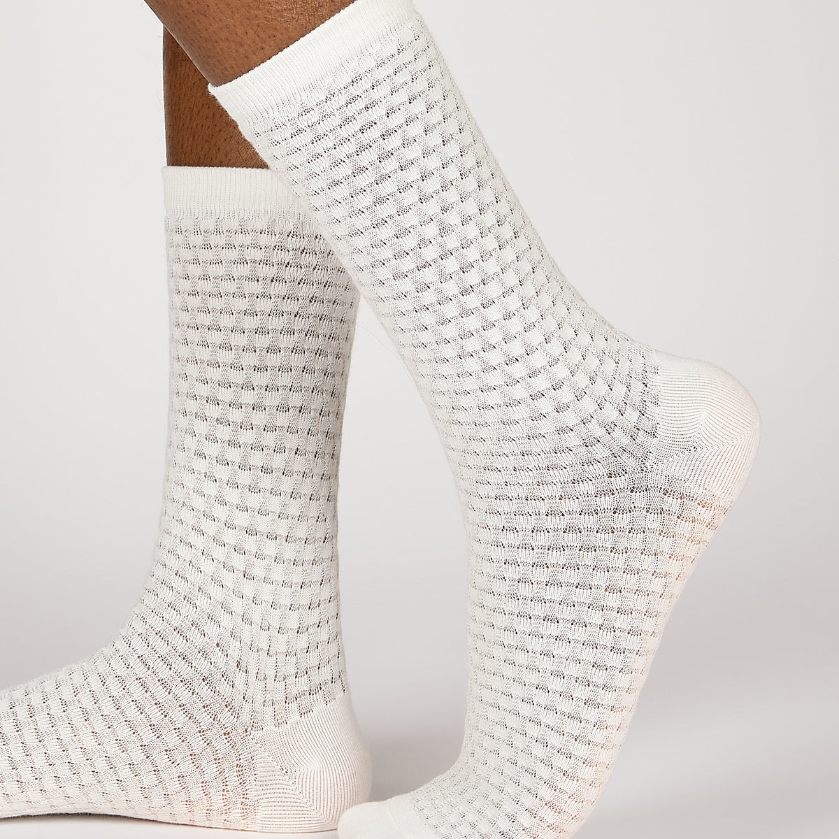 White two tone waffle socks | Glassworks London