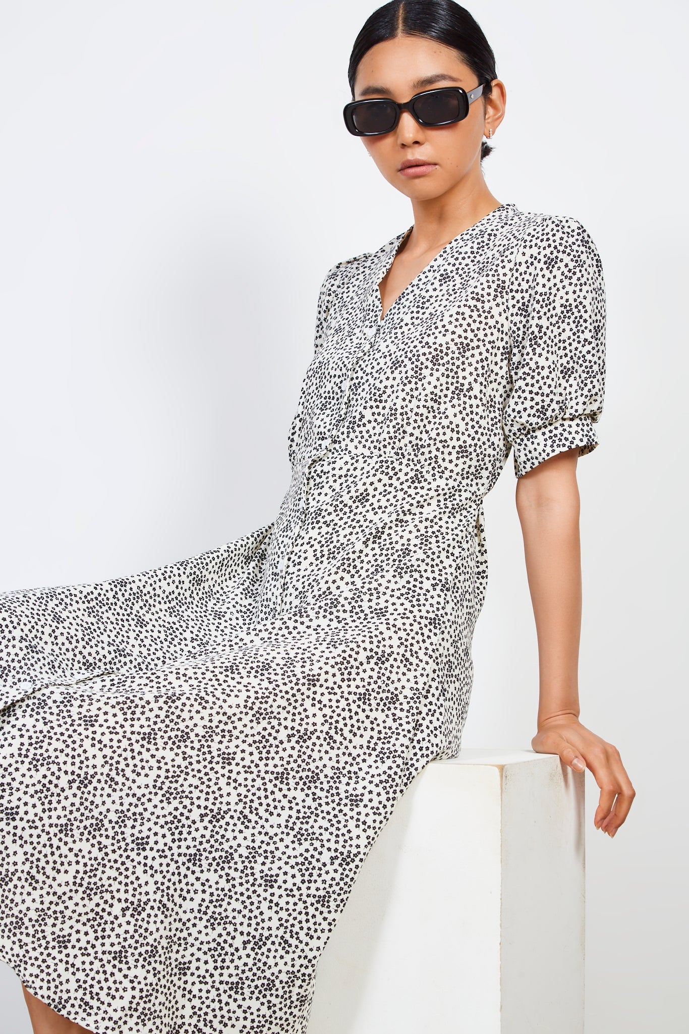 White and black floral print button front dress_1