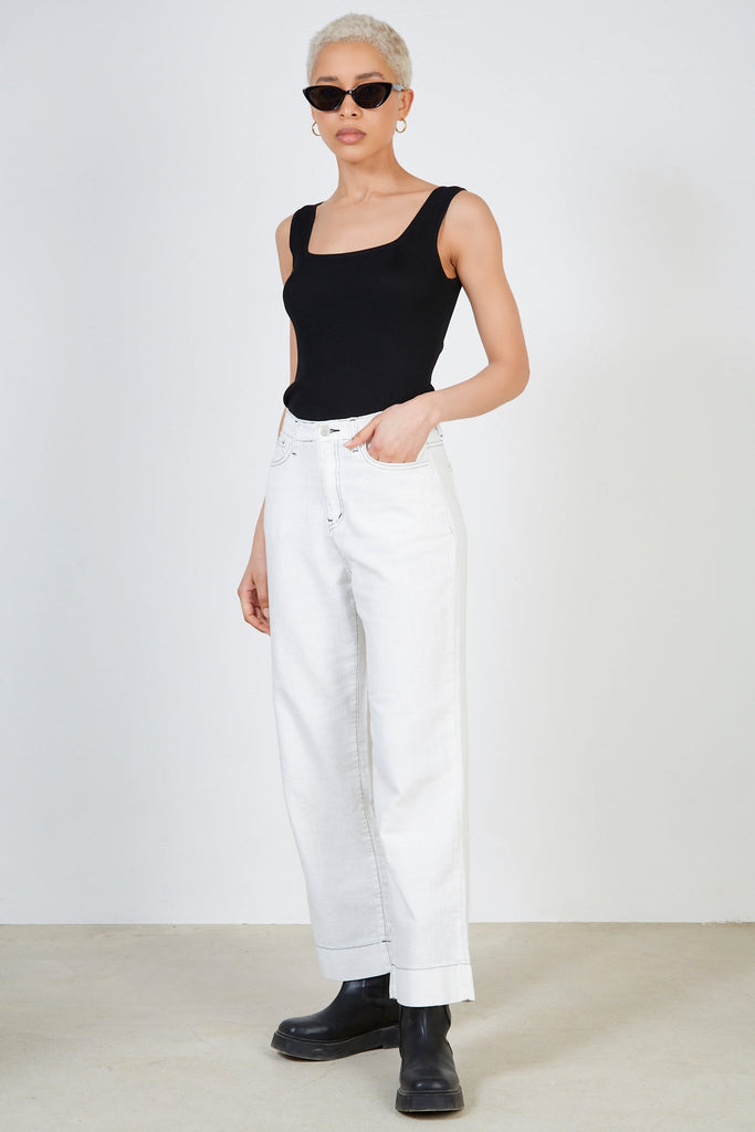 White and black lightweight wide leg contrast stitch jeans_3