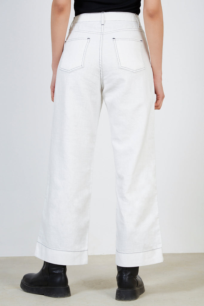 White and black lightweight wide leg contrast stitch jeans_2