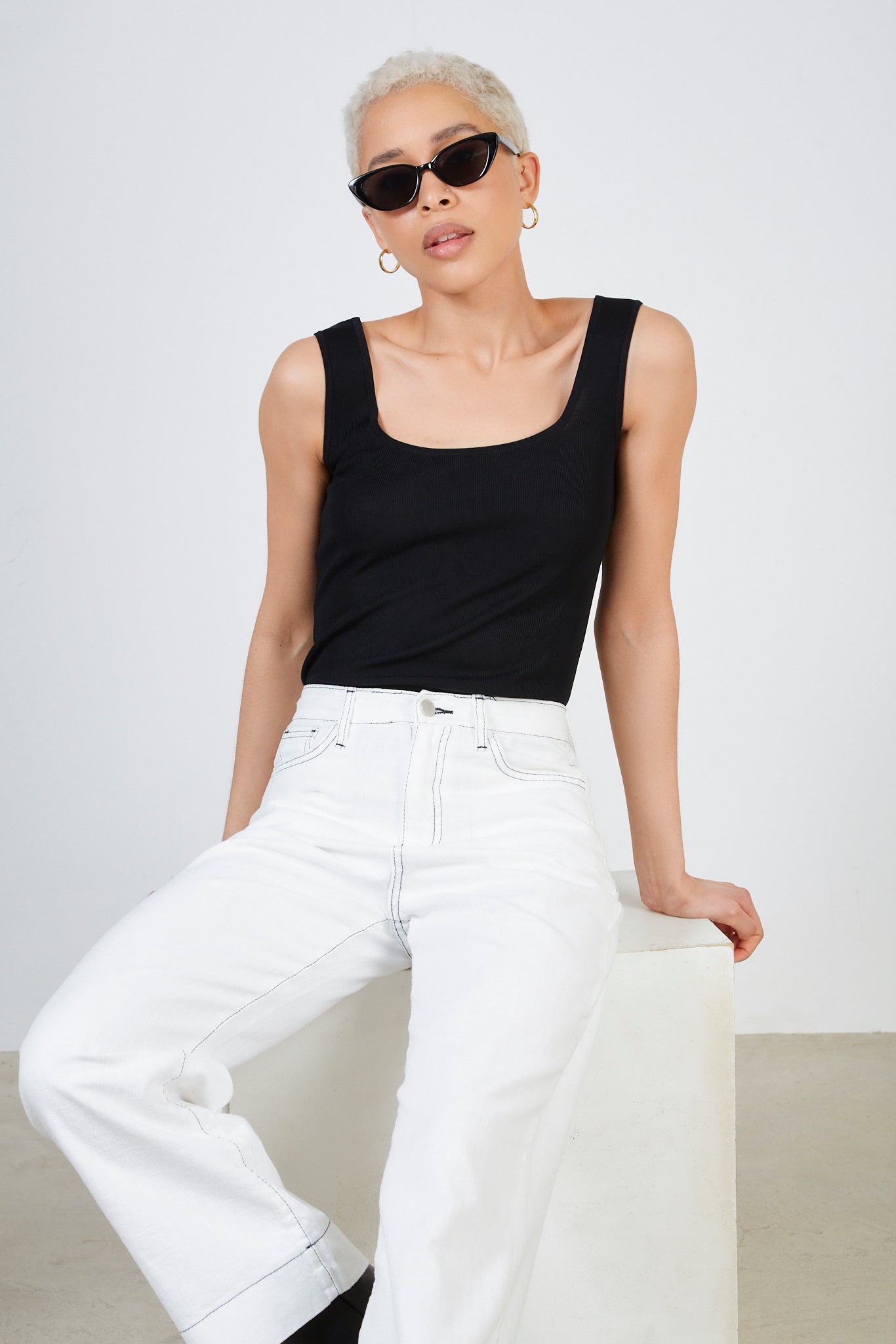 White and black lightweight wide leg contrast stitch jeans