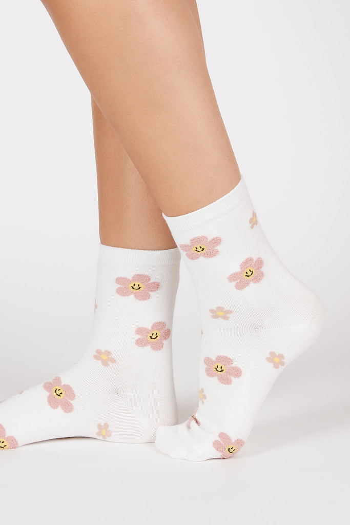 White and pink daisy smiley face socks_1