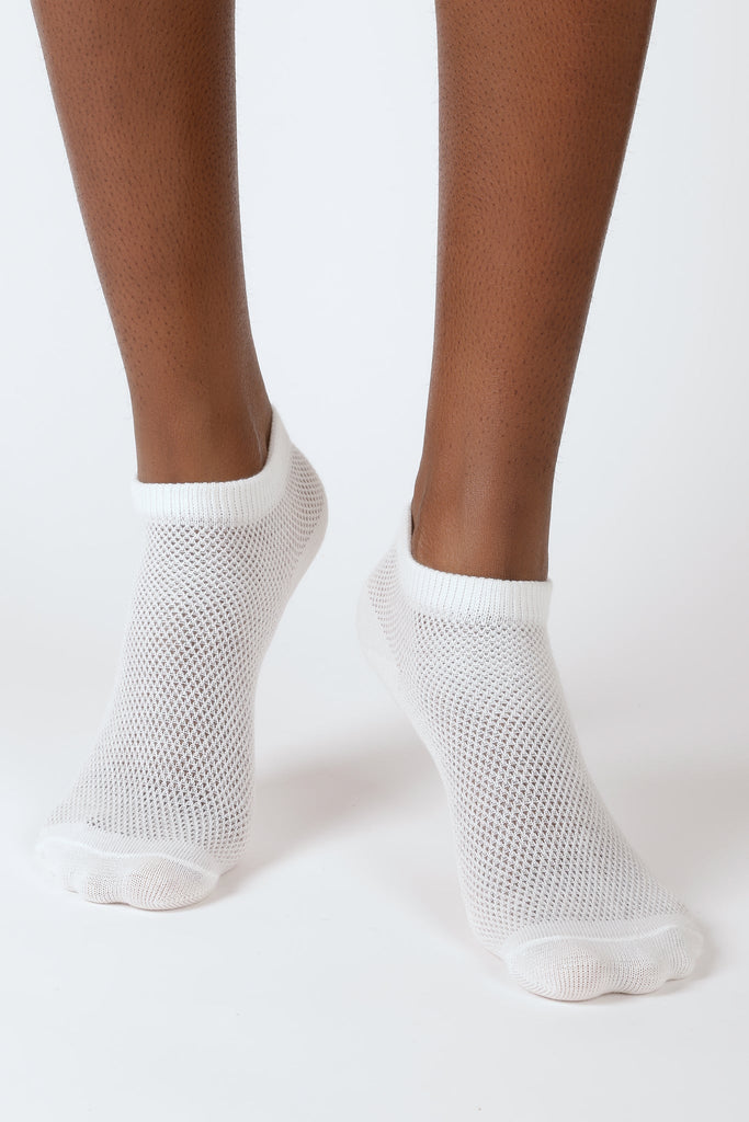 White mesh ankle socks_4