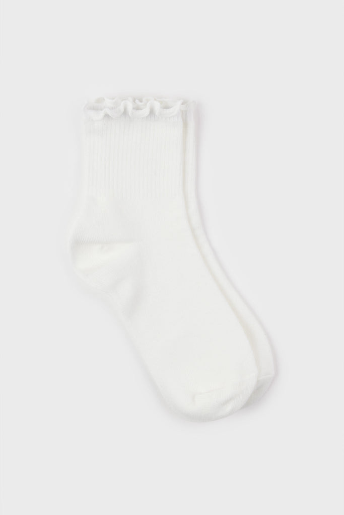 White ruffle trim socks_2