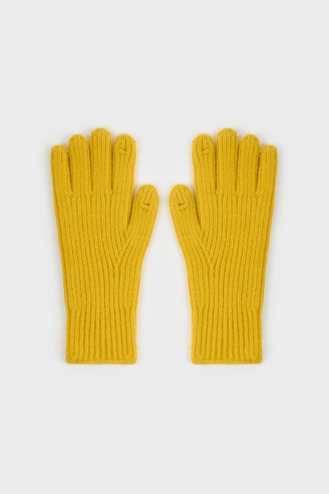 Yellow ribbed gloves_1