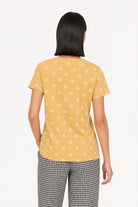 Yellow daisy print t-shirt_4