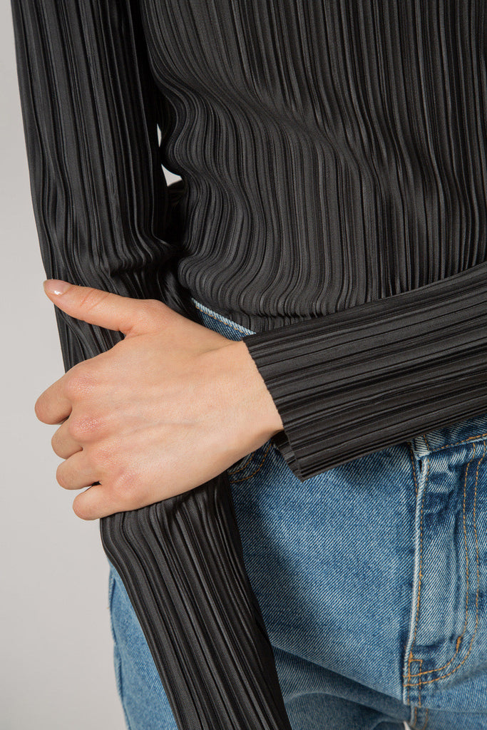 Black pleat ribbed wide neck top_3