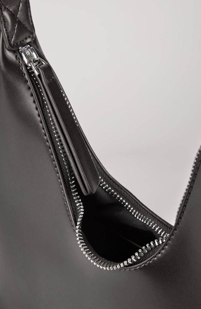 Black vegan leather shaped shoulder bag_3