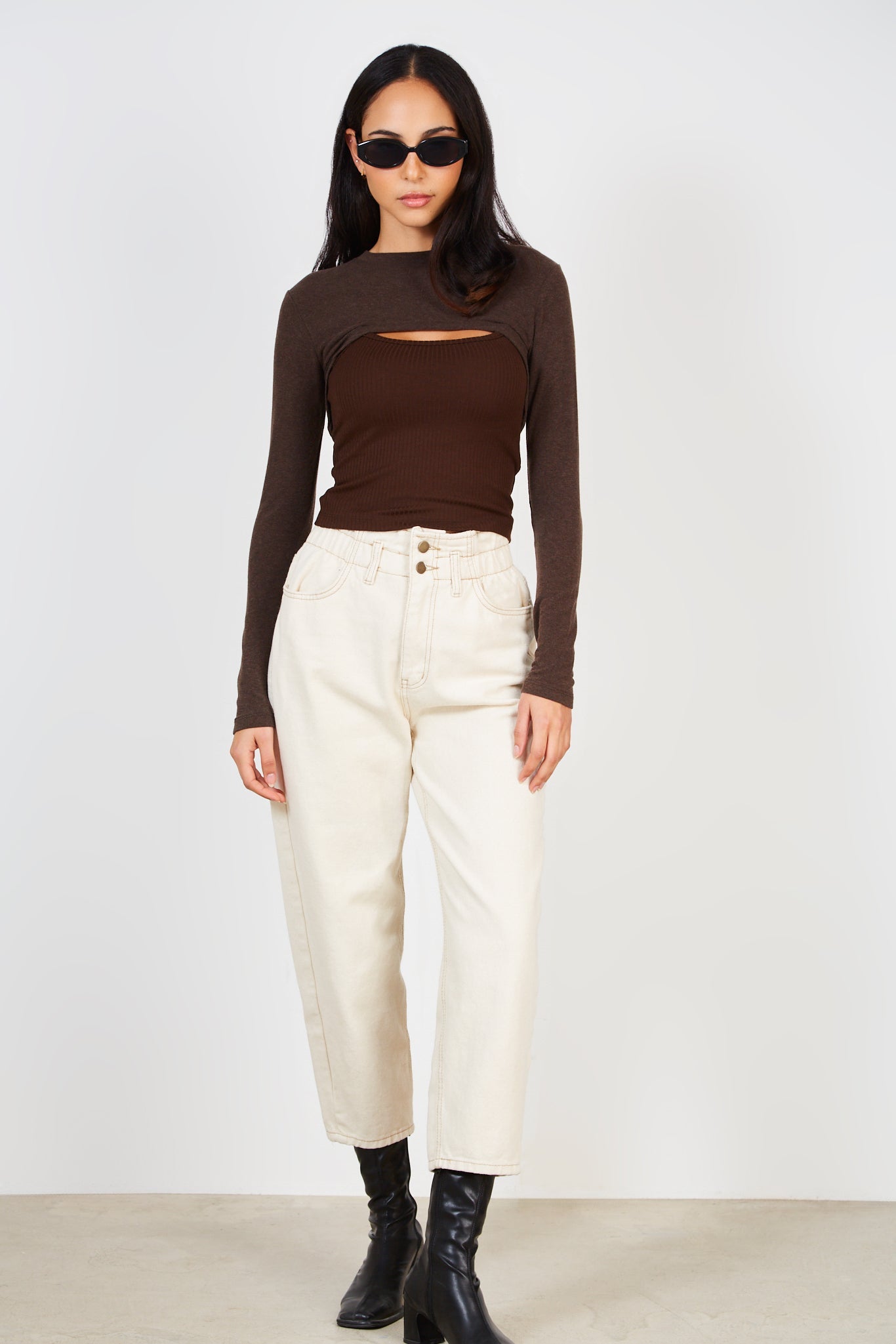 Brown ribbed peek front top_4