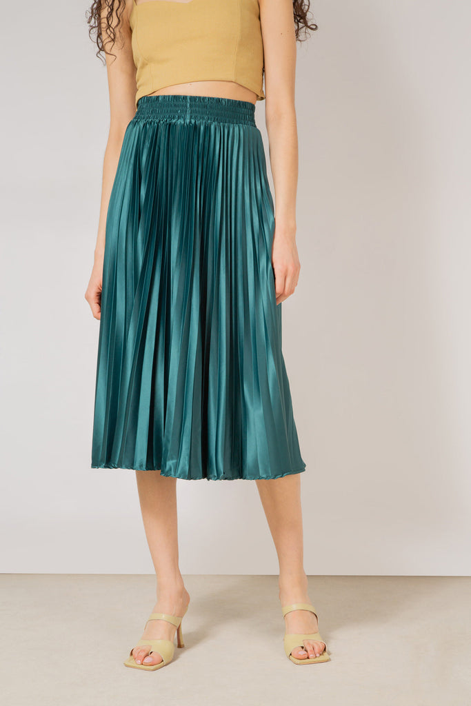 Deep green satin pleated thick waistband skirt_1