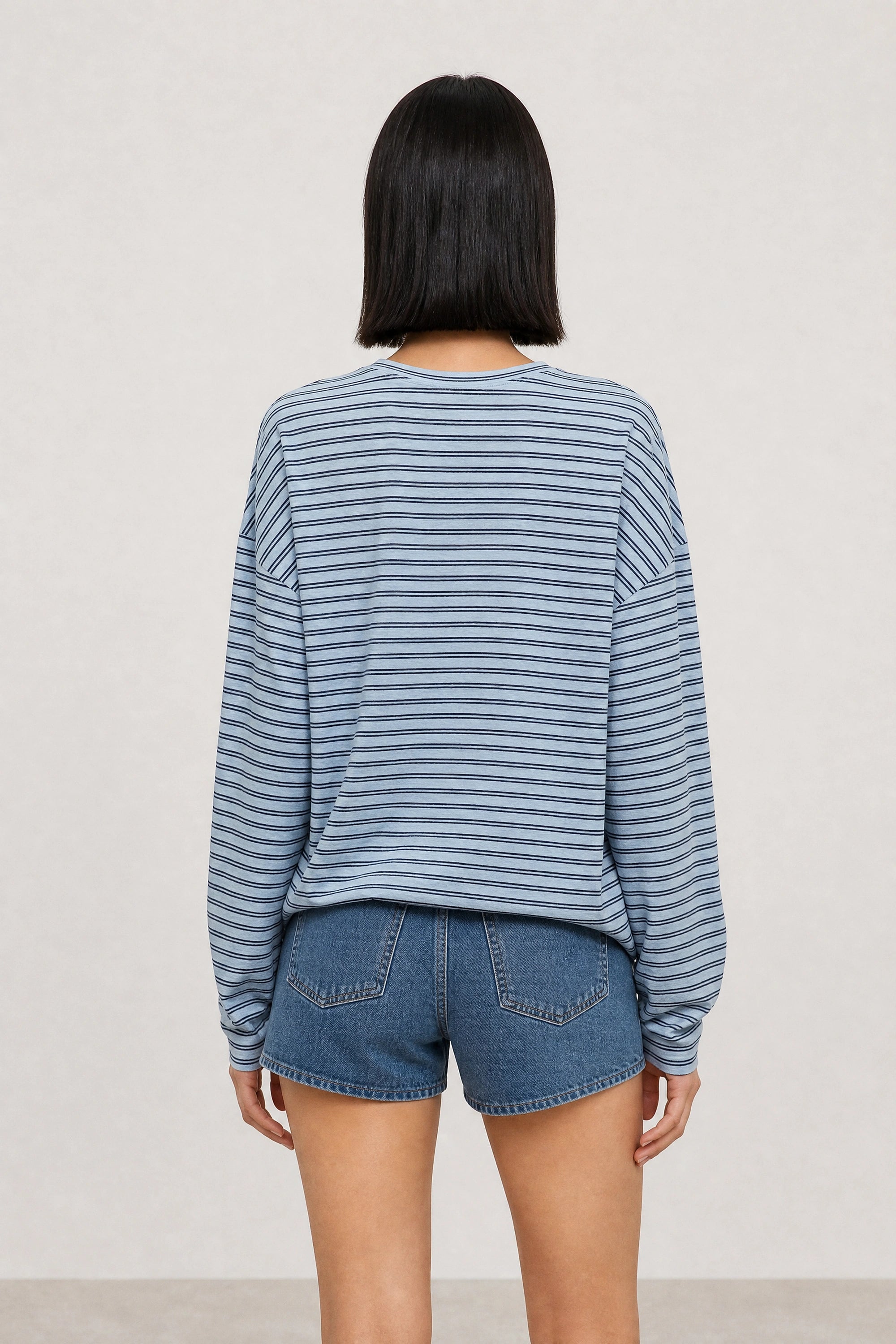 Light blue and navy horizontal double stripe long sleeve tee_2